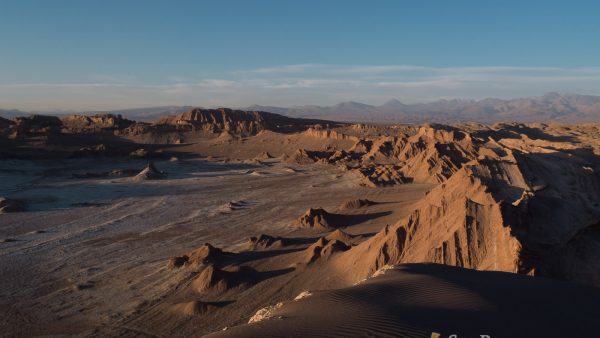 Puesta del Sol en el Valle de la Luna