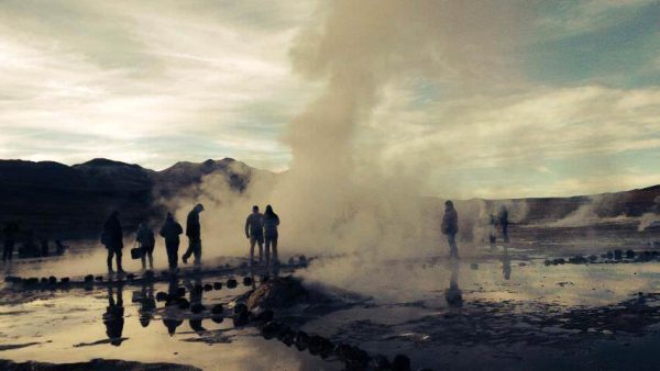 Imajen:Géiseres del Tatio, Atacama, Chile, 2016-02-01, DD 36-38 HDR.JPG -  Wikipedia